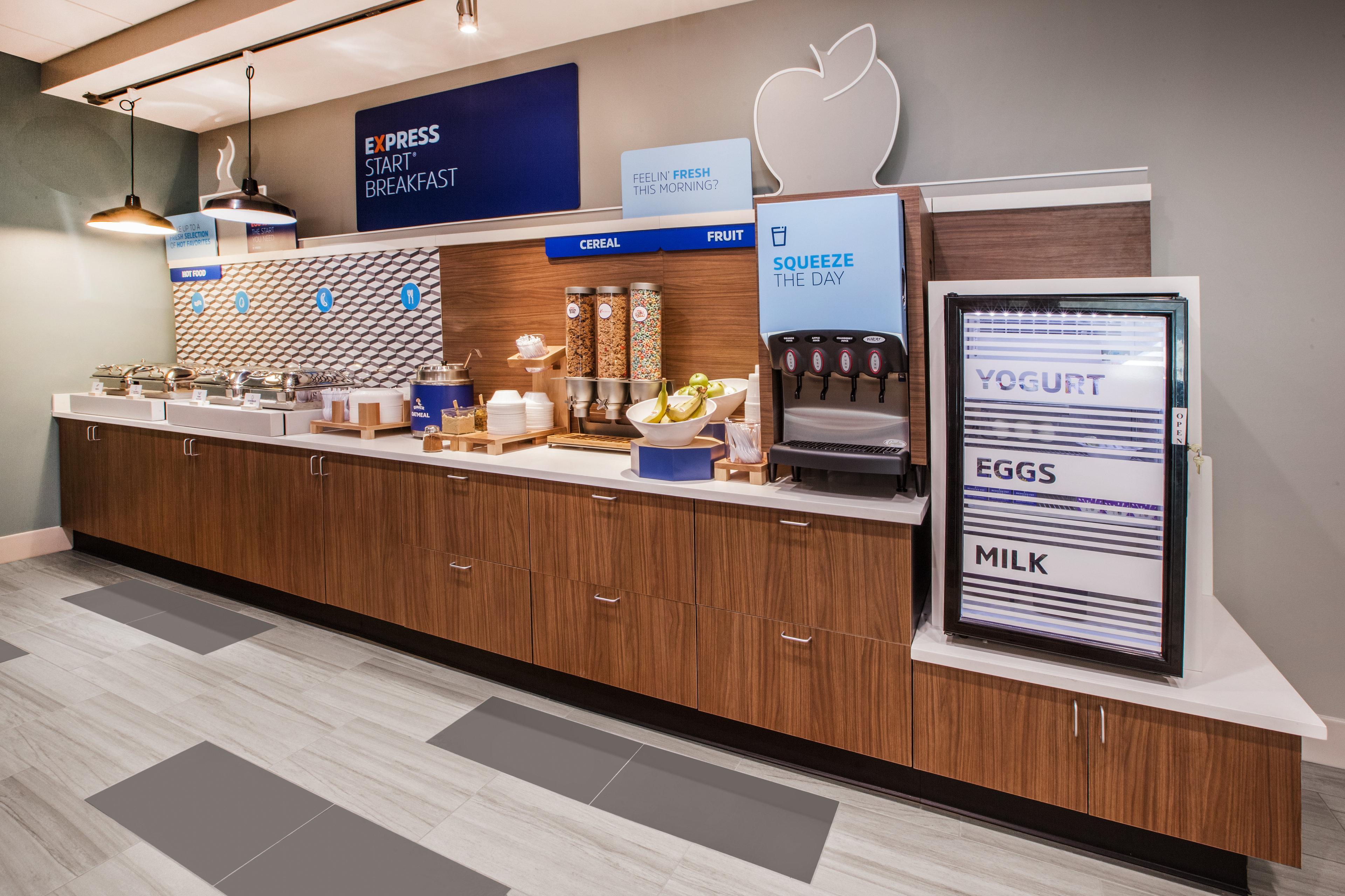 Holiday Inn Express And Suites Liberal Ngoại thất bức ảnh